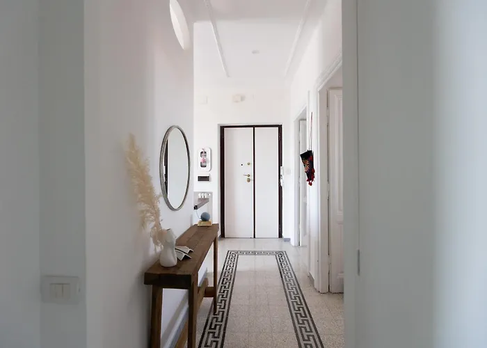 Apartment Guesthost - Modern And Bright In